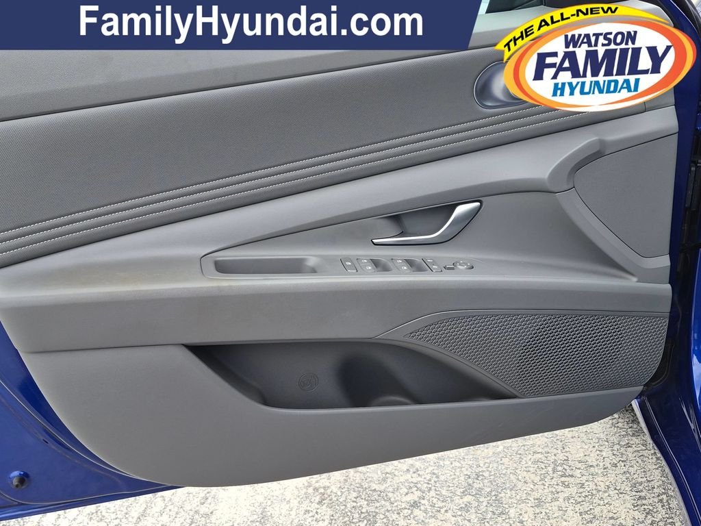Certified Used 2023 Blue Hyundai SEL image 13