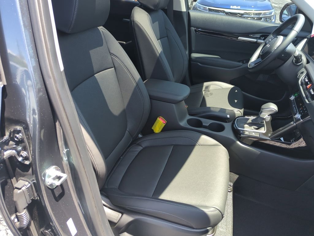 New 2026 Gravity Gray Kia EX image 37