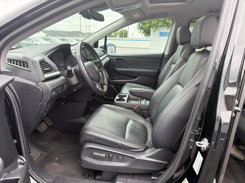 2024 Honda Odyssey EX-L - Photo 17