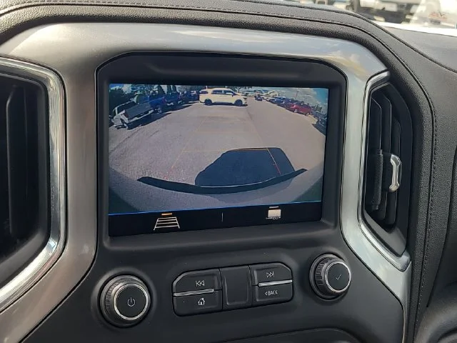 Used 2021 Silver Chevrolet LT image 23