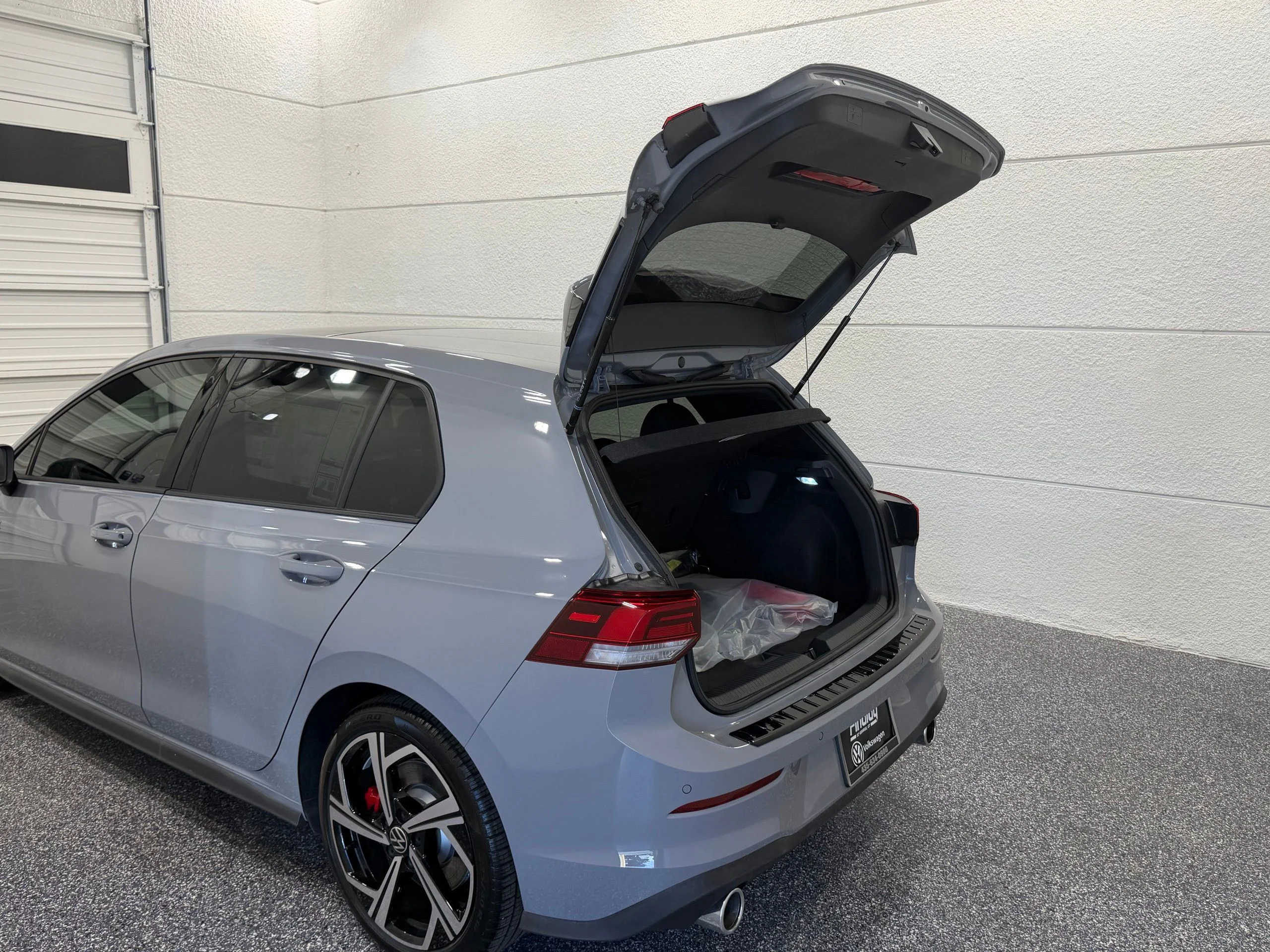 2025 Volkswagen Golf GTI SE - Photo 23