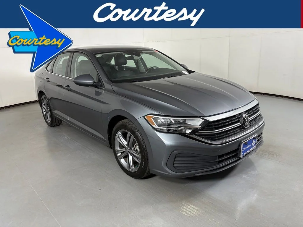 Used 2024 Gray Volkswagen 1.5T SE image 1