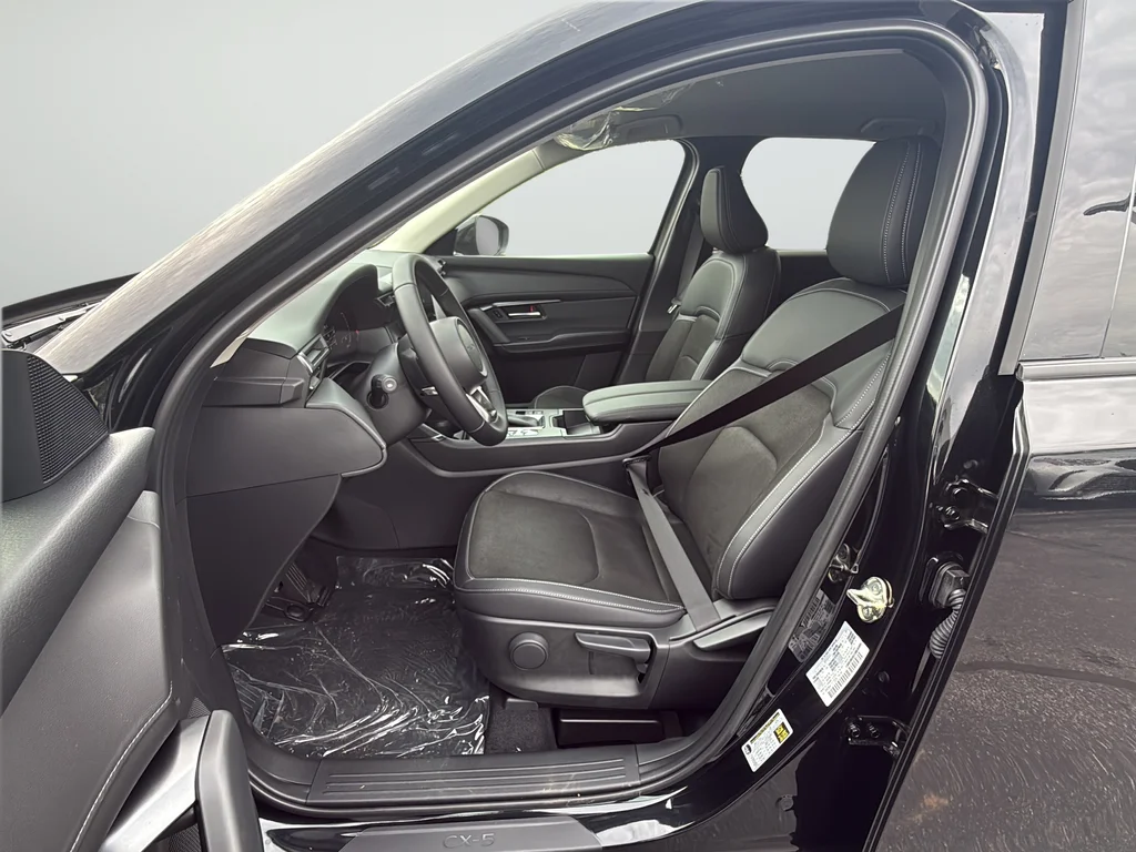 New 2026 Black Mazda 2.5 S Select image 10