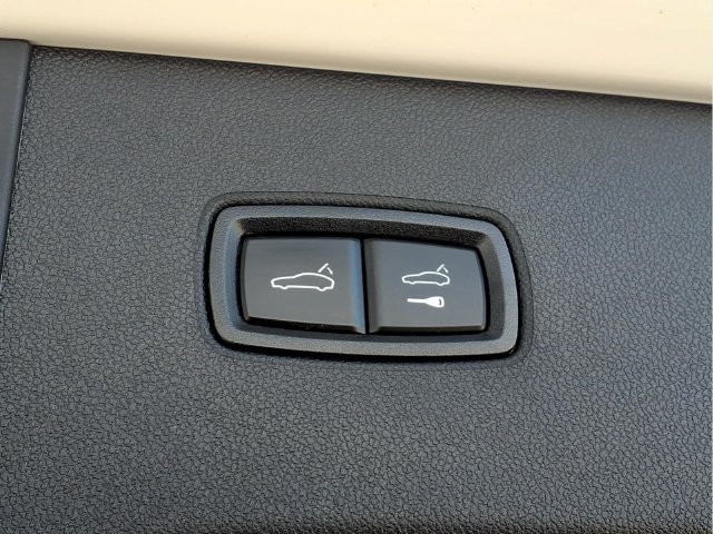 Used 2024 White Porsche Y image 29