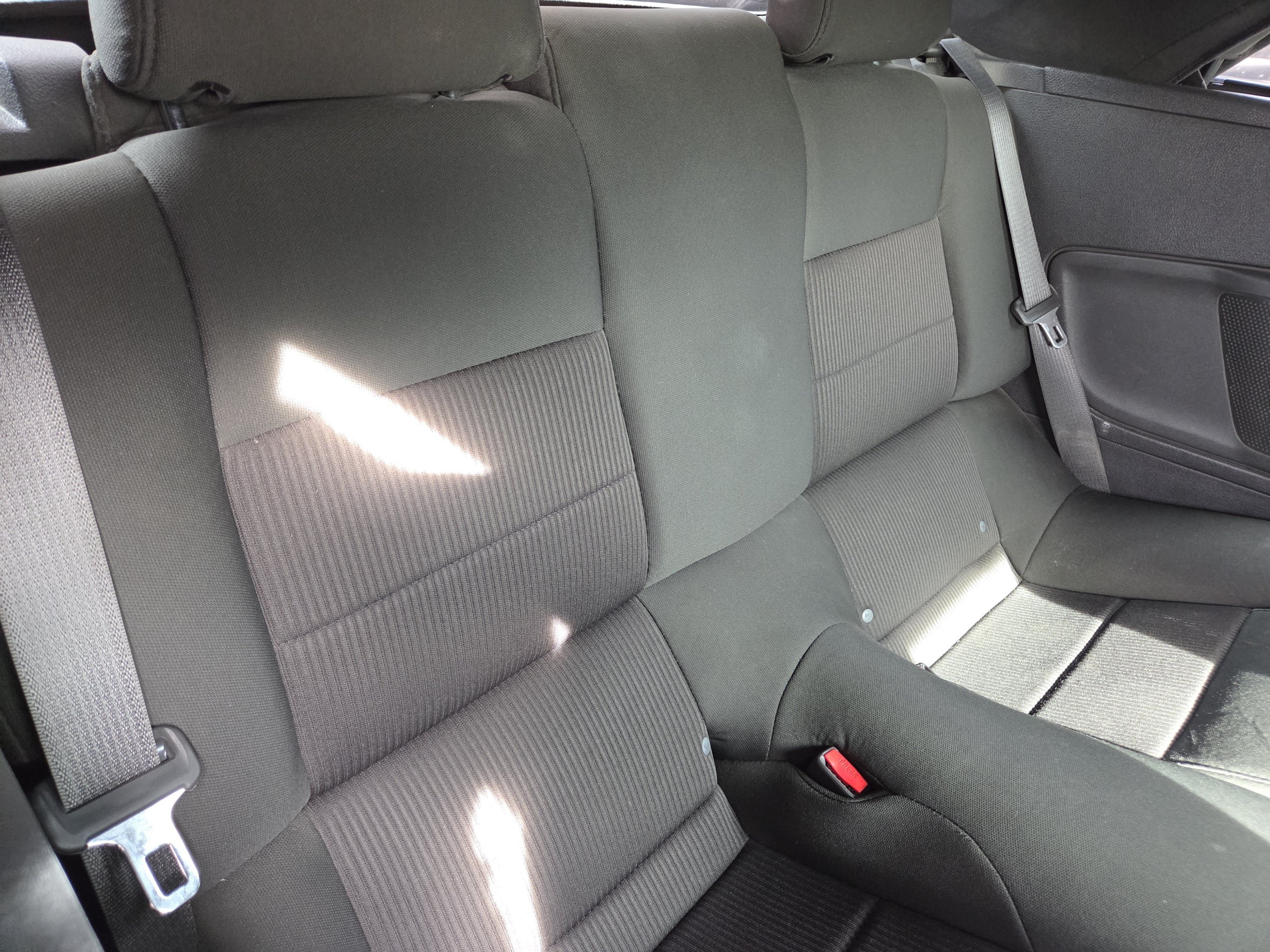 Used 2014 Black Ford V6 image 5