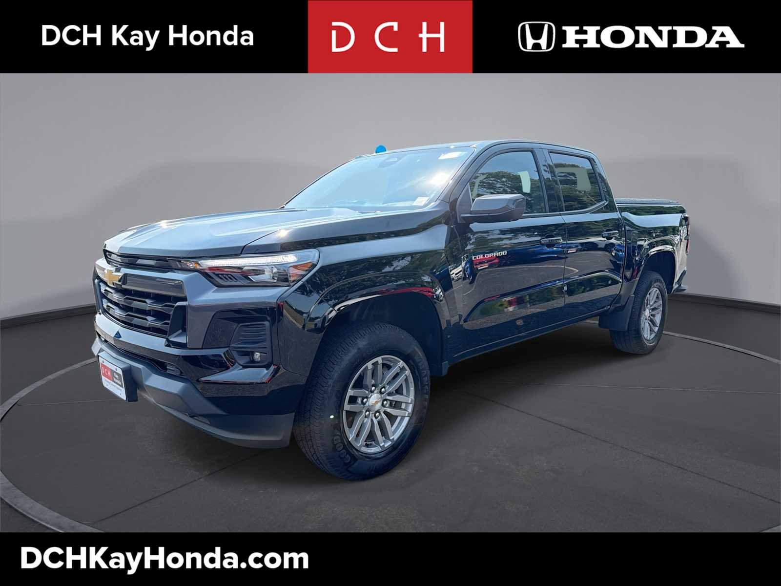 Used 2026 Black Chevrolet 4WD LT image 1