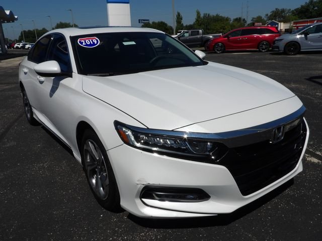 Used 2019 Platinum White Pearl Honda EX image 1