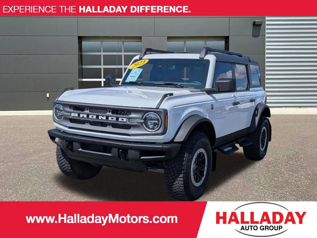 2023 Ford Bronco Big Bend Mid (222A) Adv. 4x4's photo