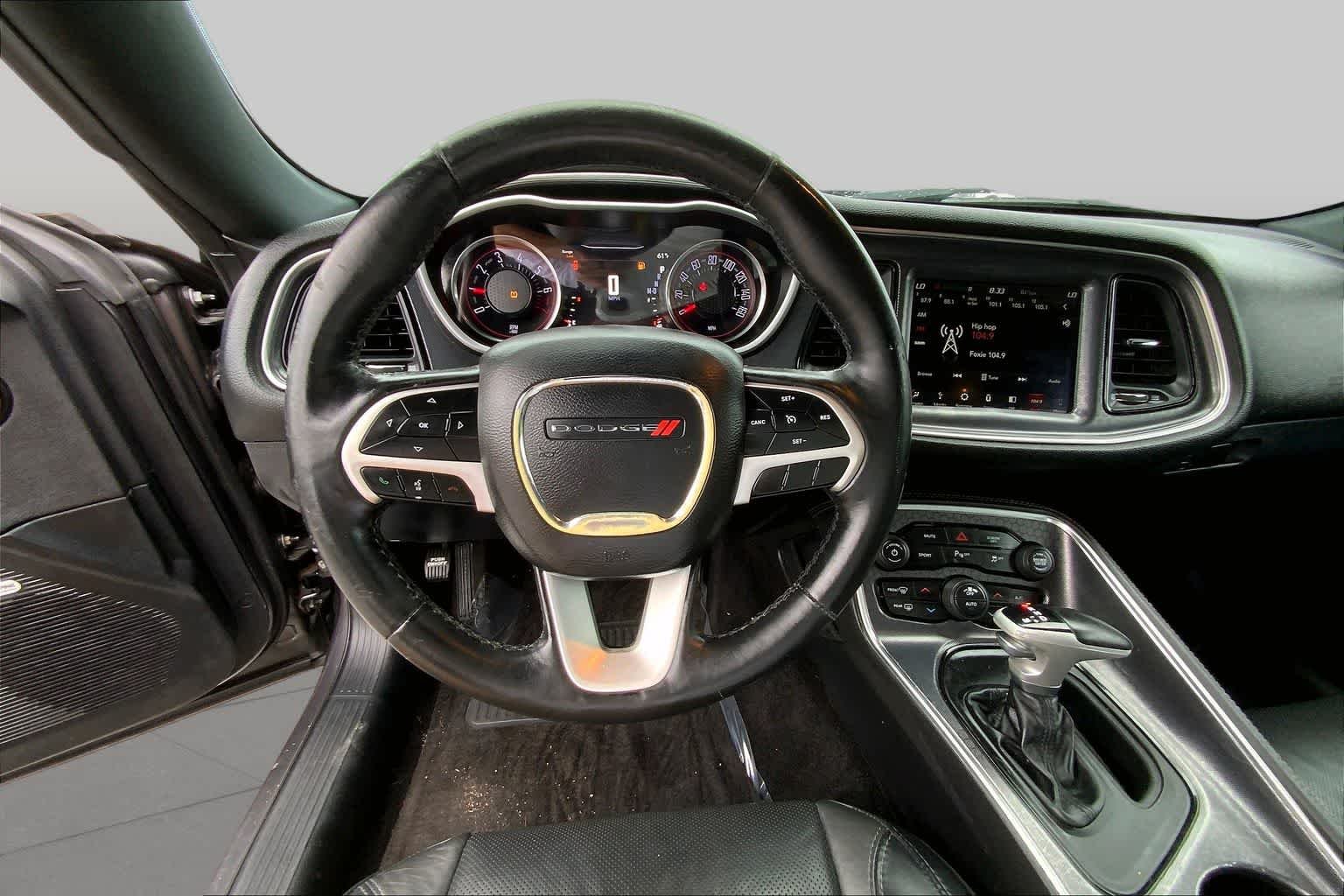 Used 2018 Granite Pearlcoat Dodge SXT Plus image 6