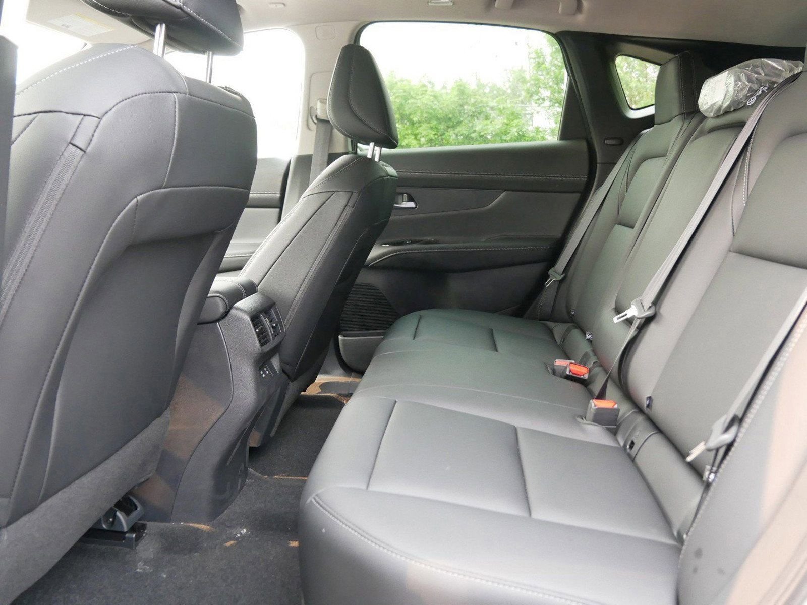 2025 Nissan Murano SL - Photo 6