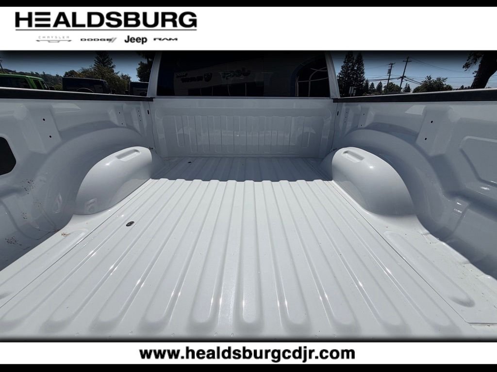 New 2026 Bright White Clearcoat RAM Big Horn/Lone Star image 26