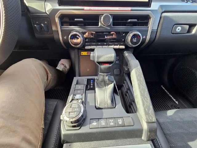 2026 Toyota Tacoma TRD Off Road - Photo 12
