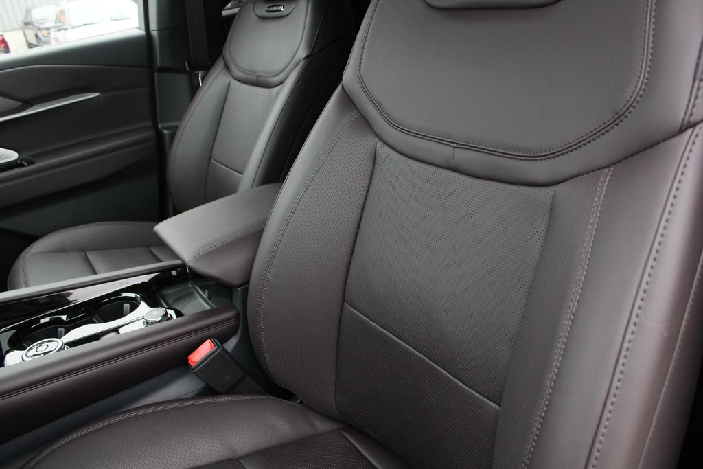 2026 Ford Explorer Platinum - Photo 6