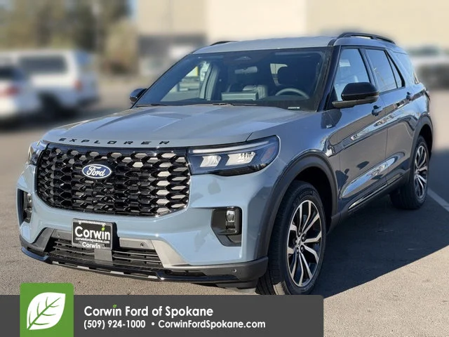 New 2027 Vapor Blue Metallic Ford ST-Line image 5