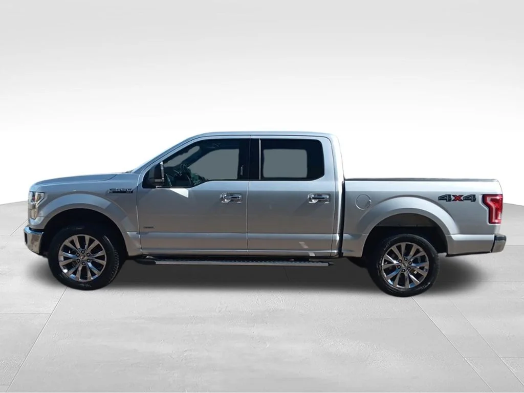 Used 2016 Ingot Silver Metallic Ford XLT image 4