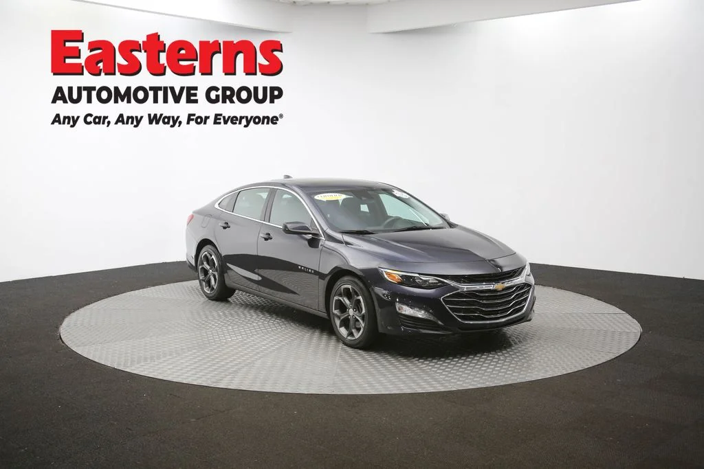 Used 2023 Gray Chevrolet LT image 49