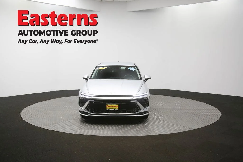 Used 2024 Silver Hyundai SEL image 48