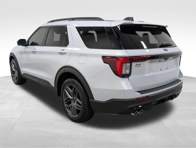 New 2026 Space White Metallic Ford ST image 53