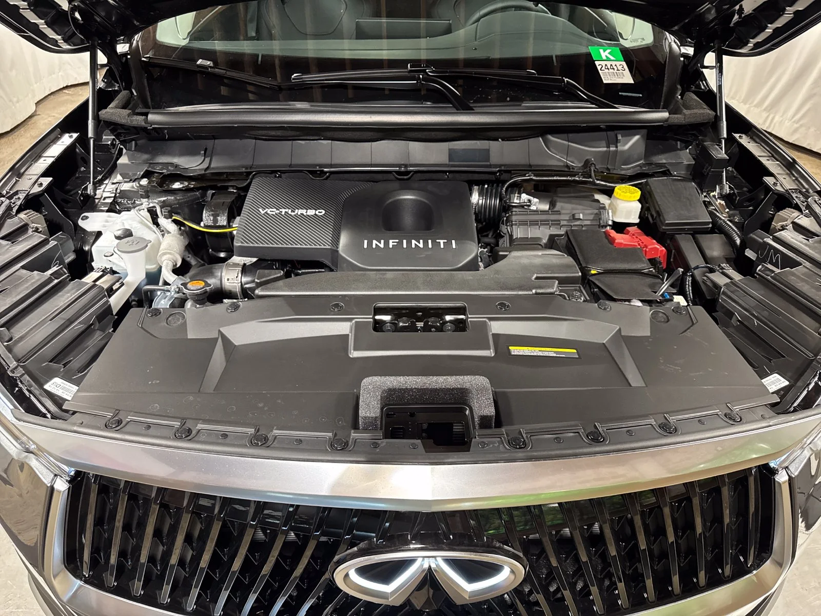 Used 2027 Gray INFINITI LUXE image 27