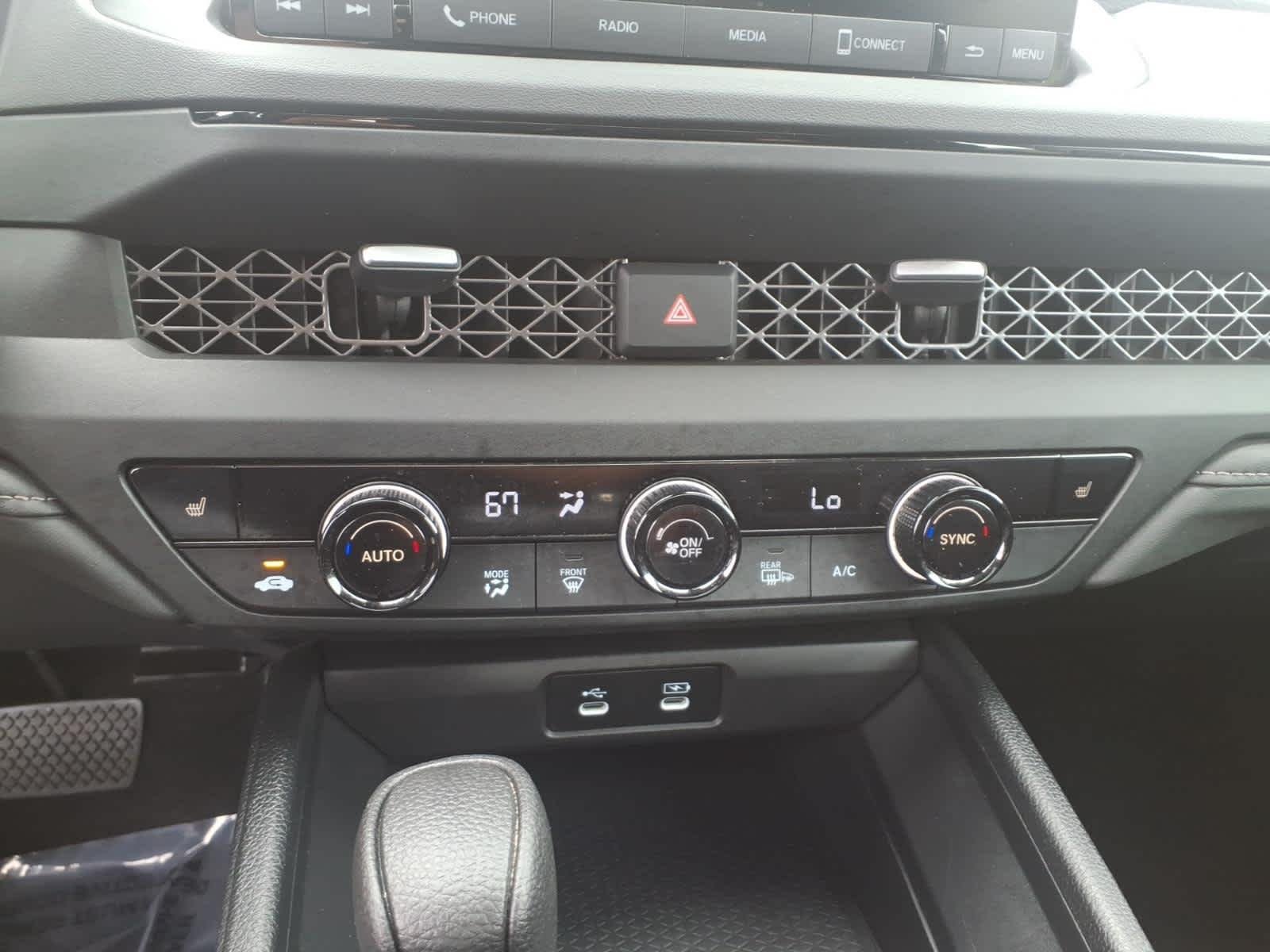 Certified Used 2024 Crystal Black Pearl Honda EX image 20