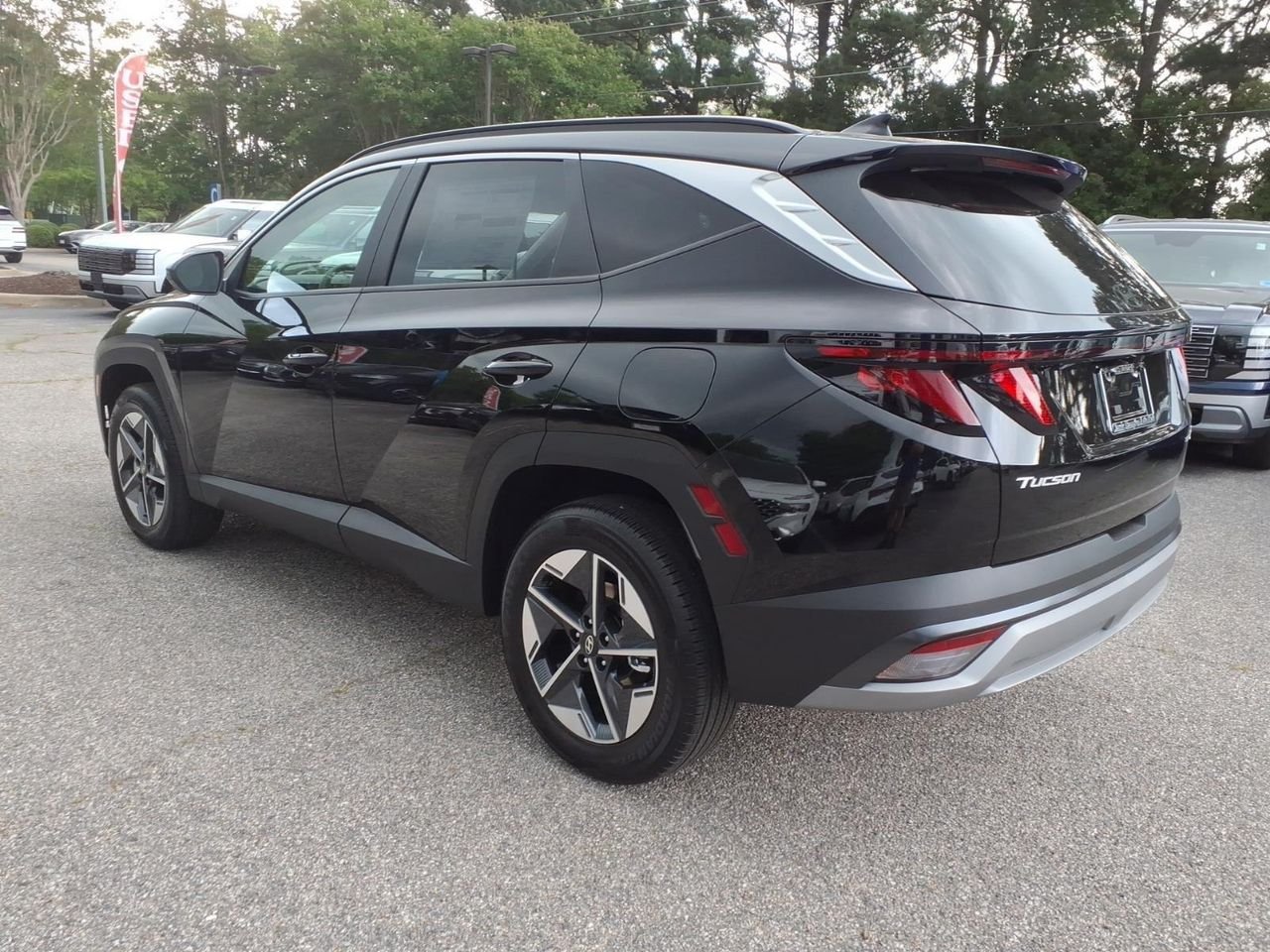New 2026 Ash Black Hyundai SEL AWD image 8
