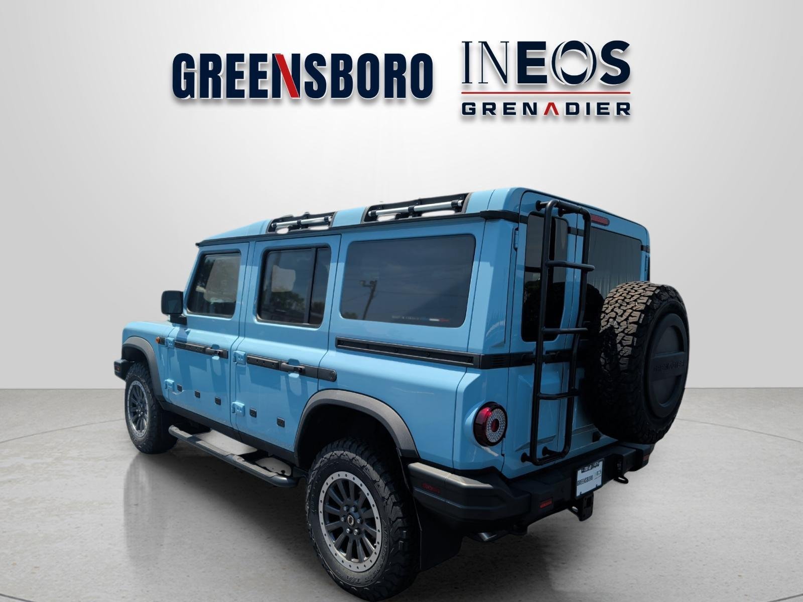 Used 2025  INEOS Fieldmaster image 3