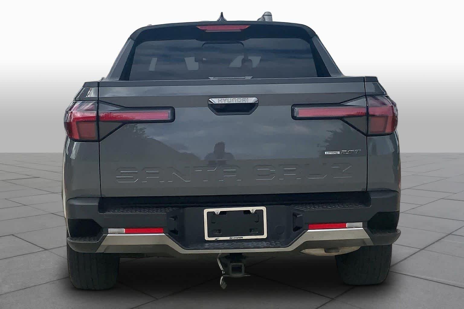 Certified Used 2022 Hampton Gray Hyundai Limited image 5