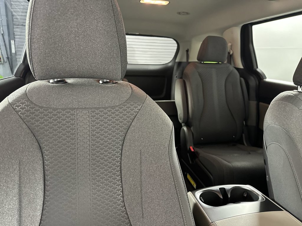 Certified Used 2026  Kia LX image 16