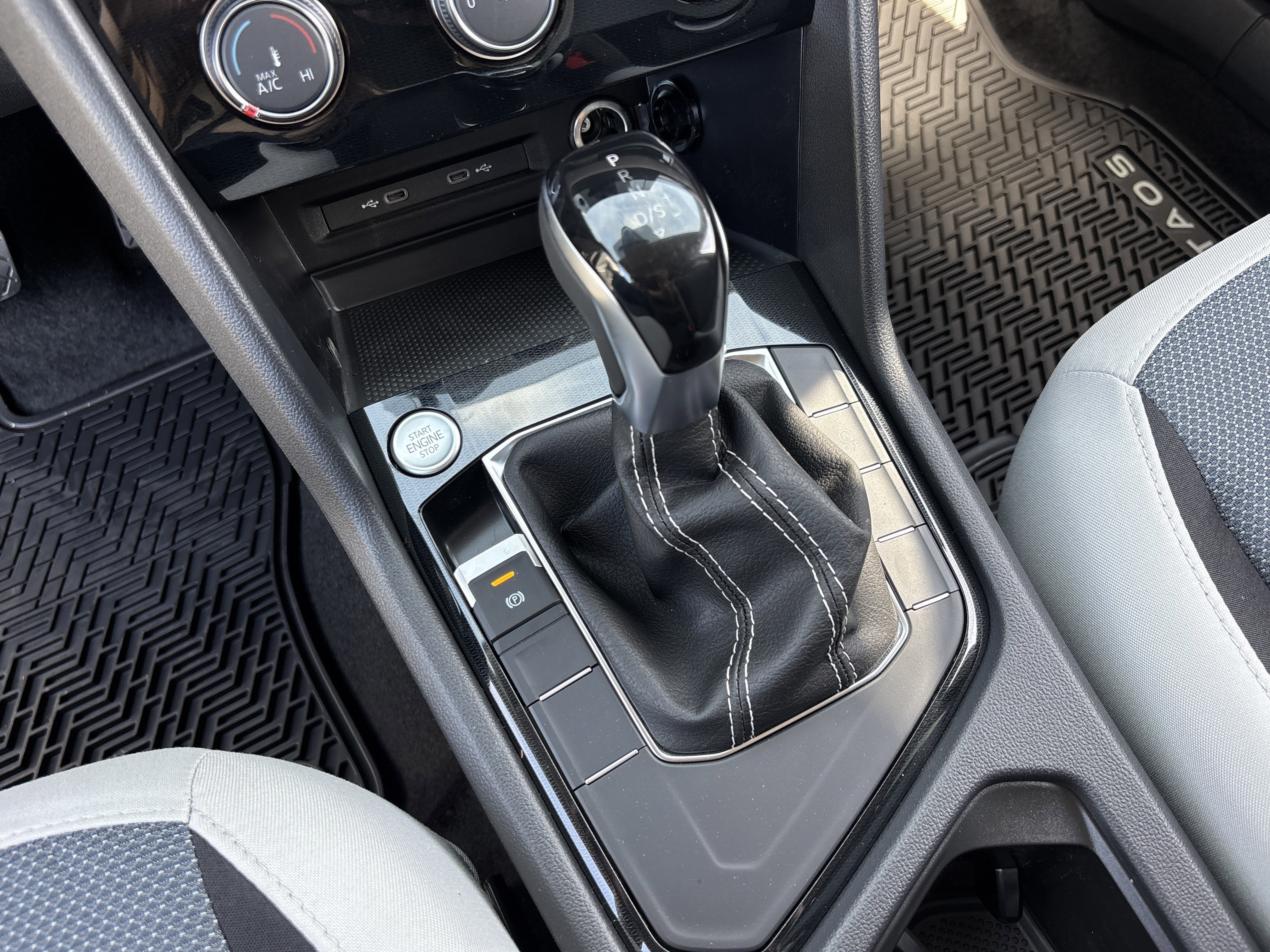 New 2026 Platinum Gray Metallic Volkswagen S image 19