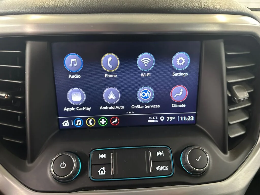 2023 GMC Acadia SLE - Photo 13