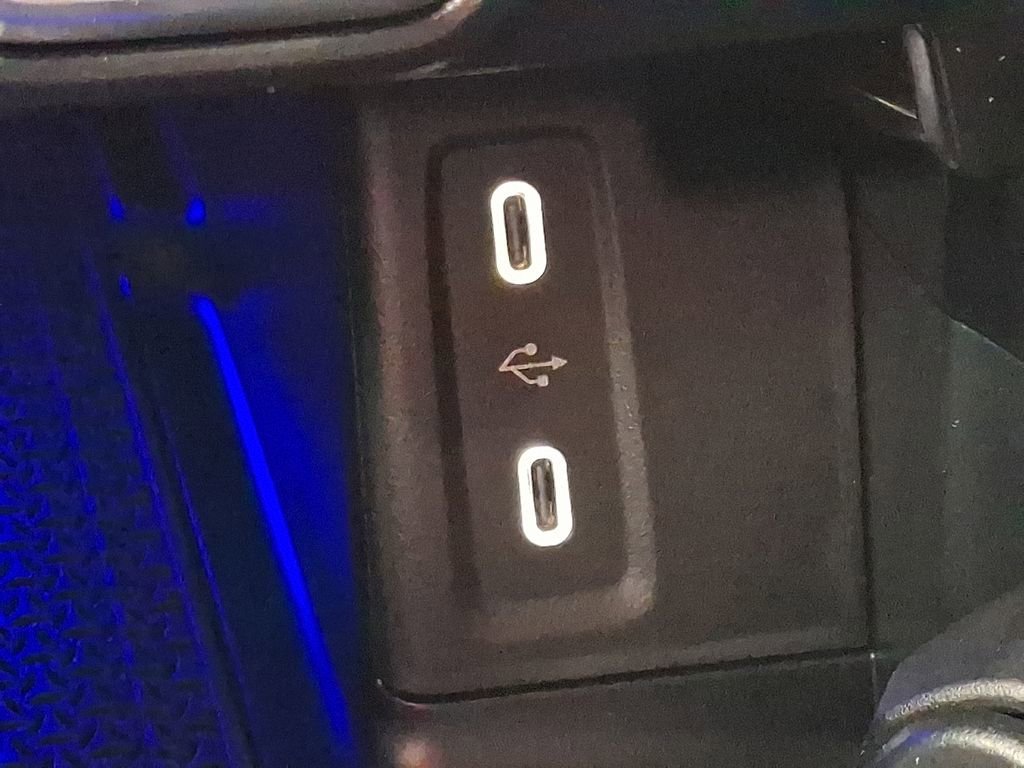 2025 Mercedes-Benz GLC AMG GLC43 - Photo 54