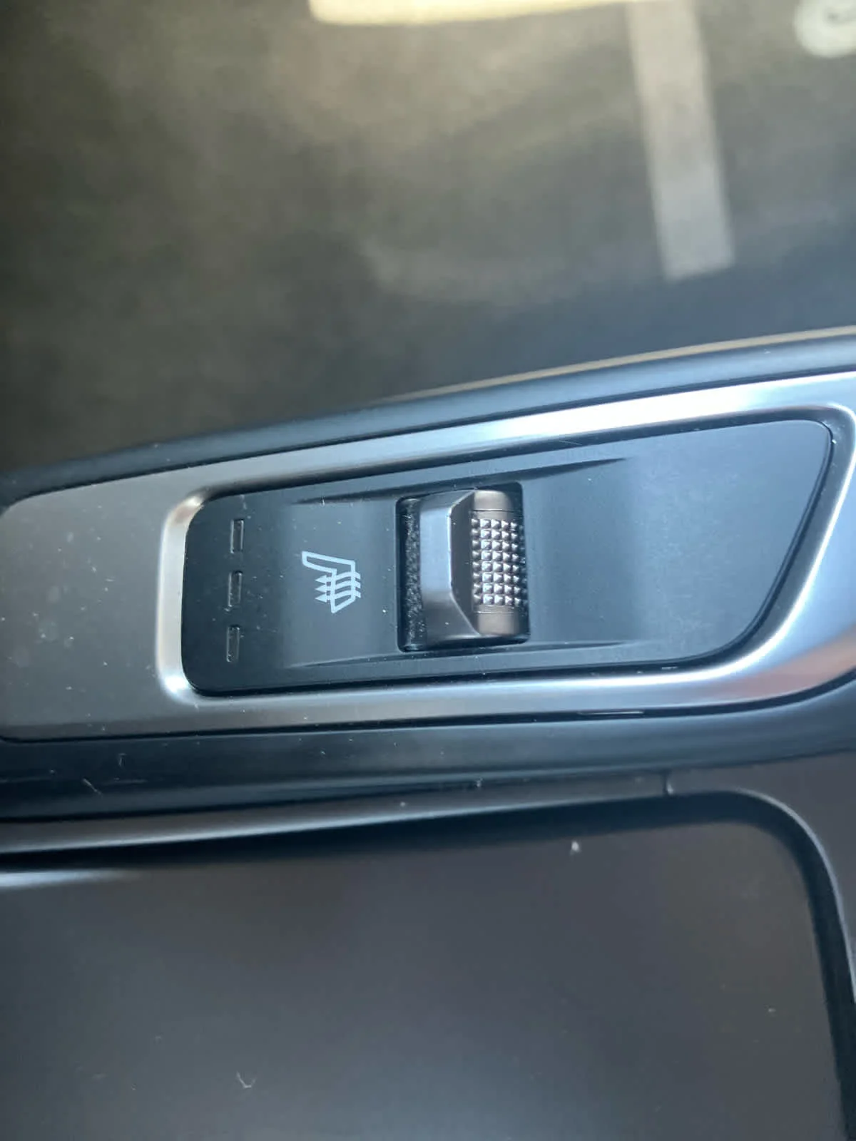 Used 2023 Wolf Gray Kia X-Line S image 27