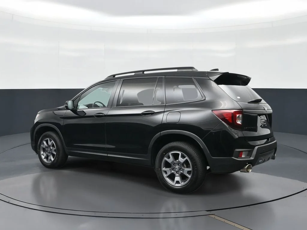 Used 2023  Honda TrailSport image 3
