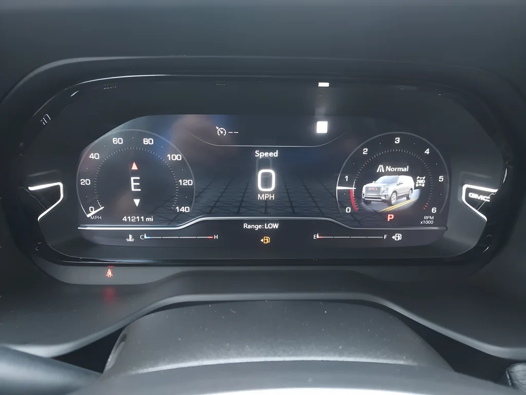 Used 2023 Silver GMC Denali image 13