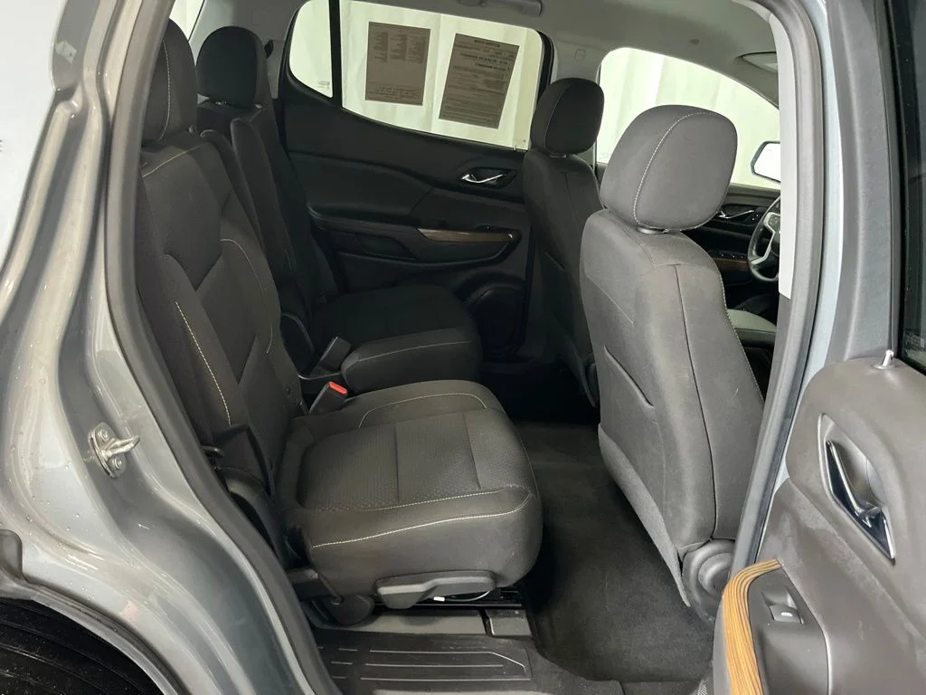 Used 2023 Silver GMC SLE image 21