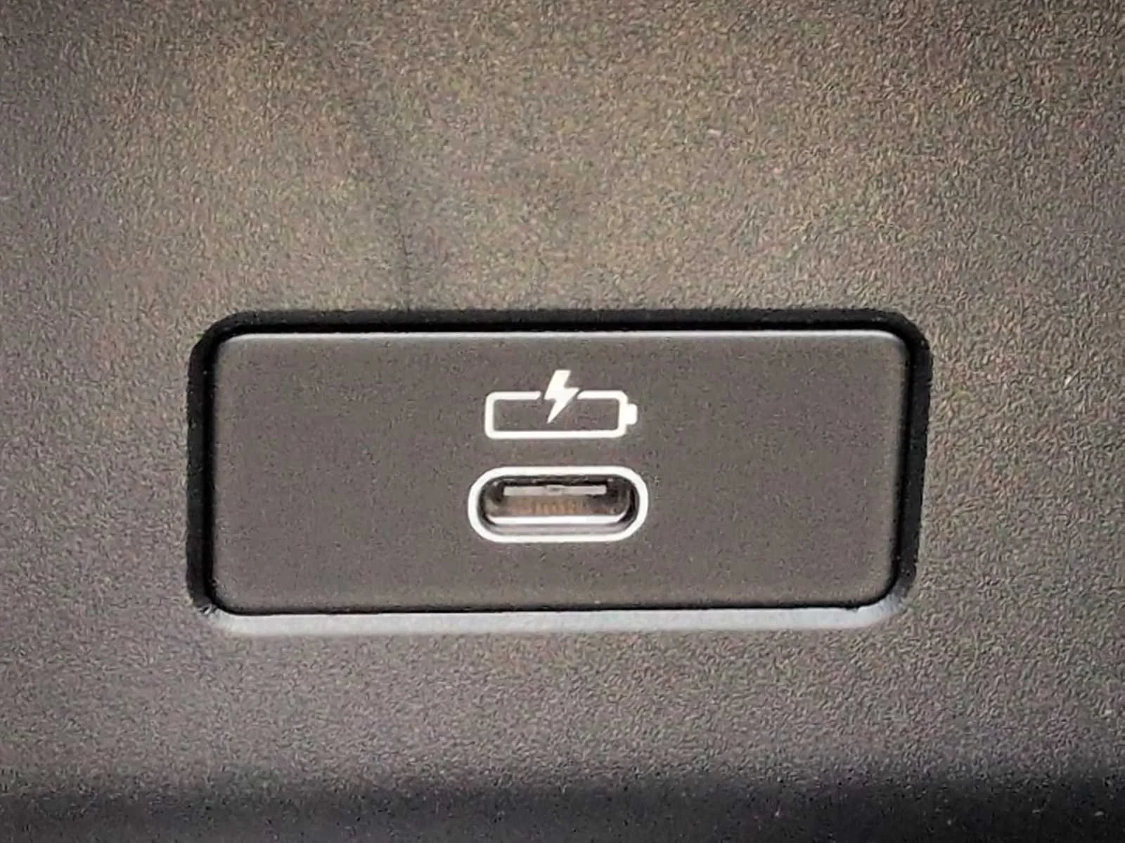 New 2026 Black Sapphire Metallic BMW xDrive40i image 39
