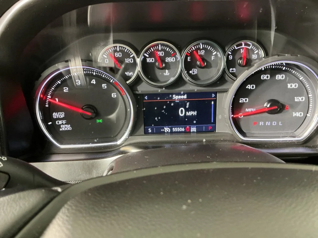 Used 2021 SUMMIT WHITE Chevrolet RST image 23