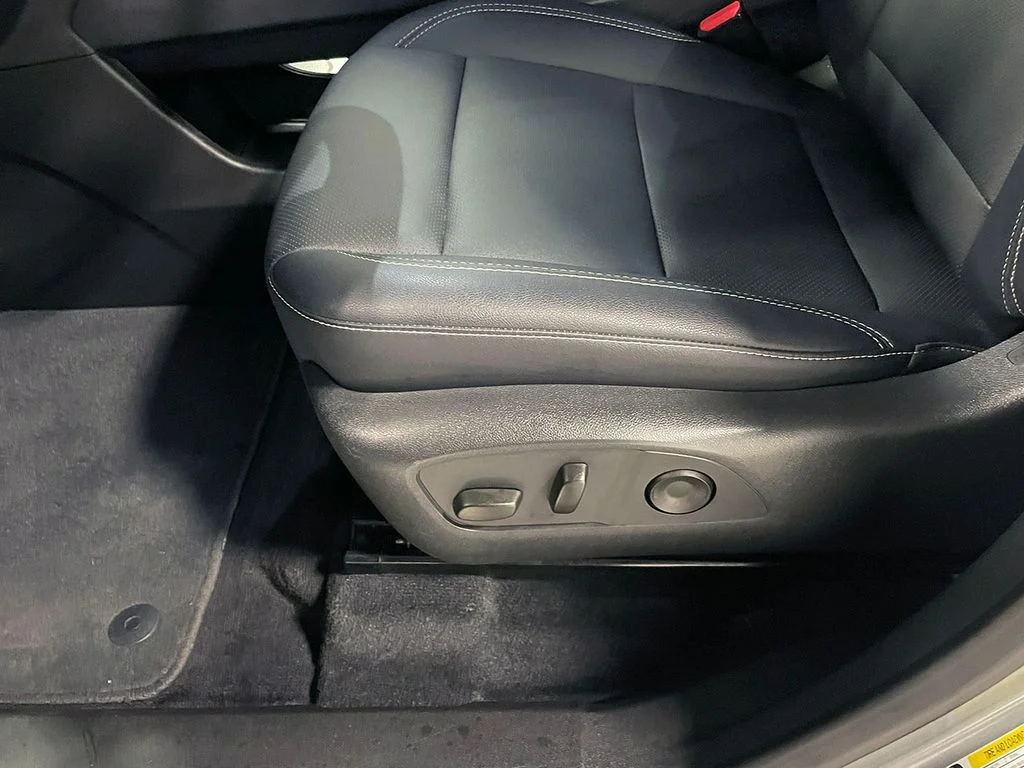 Used 2025 Gray Chevrolet LT image 24