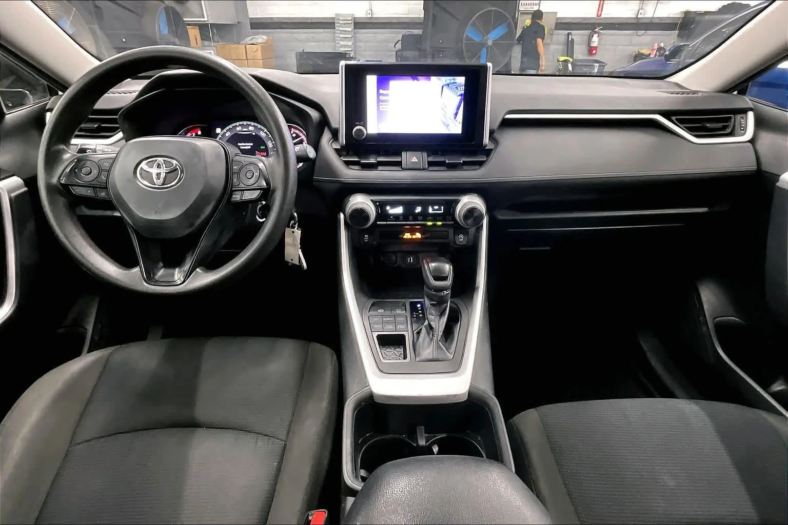 Used 2023 Ice Cap Toyota LE image 16