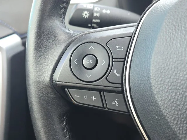 Used 2022 Silver Toyota XSE image 38