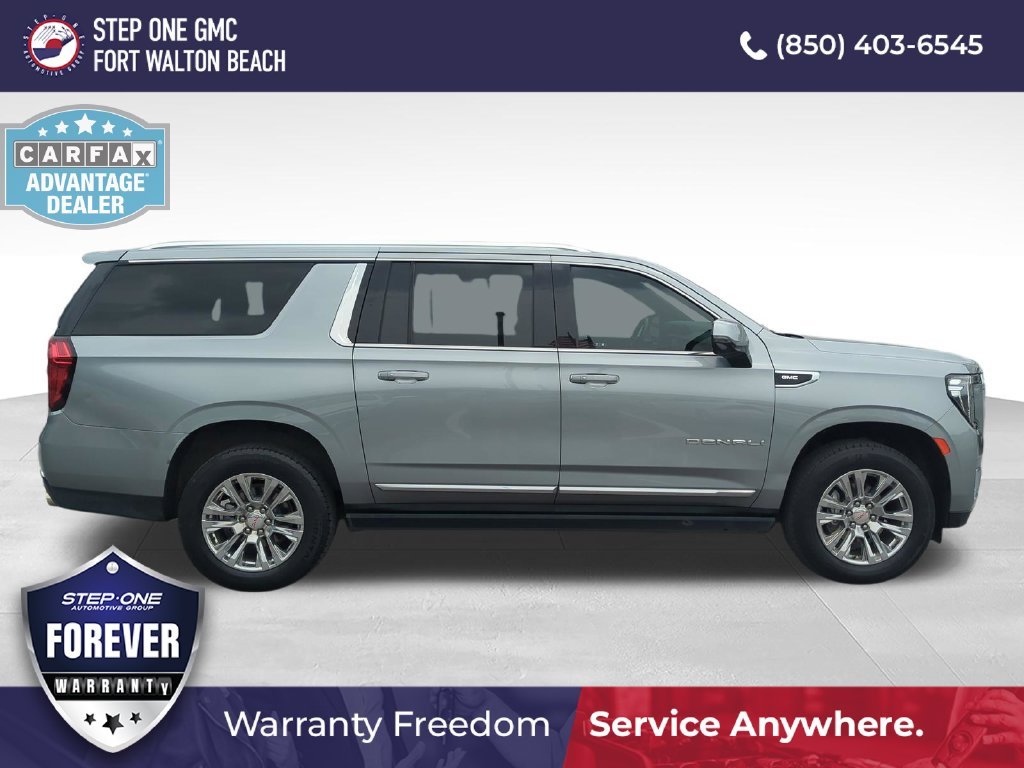 Used 2023 Silver GMC Denali image 7