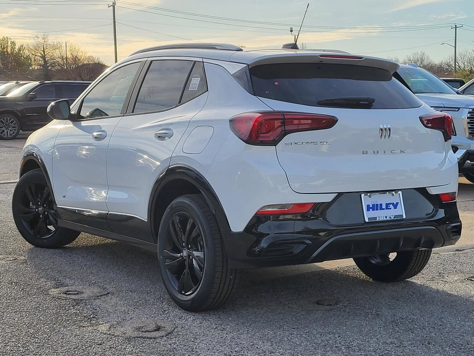 2026 Buick Encore GX Sport Touring - Photo 3