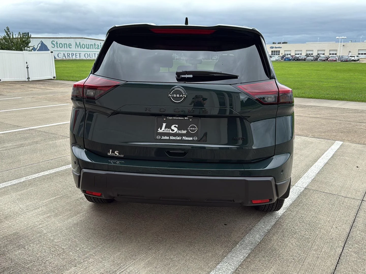 New 2026 Obsidian Green Nissan Dark Armor image 6