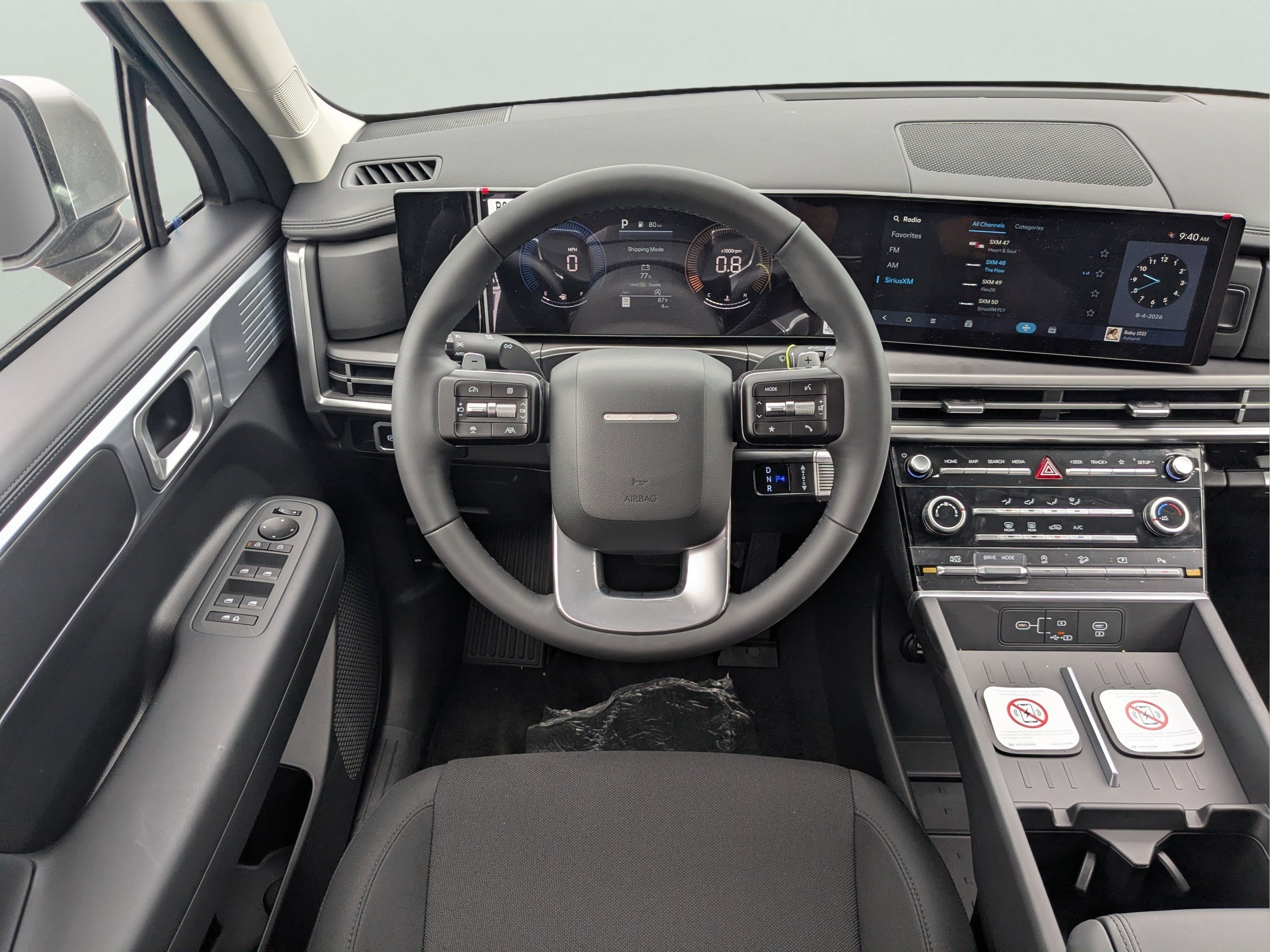 New 2027 Shimmering Silver Hyundai SE FWD image 18