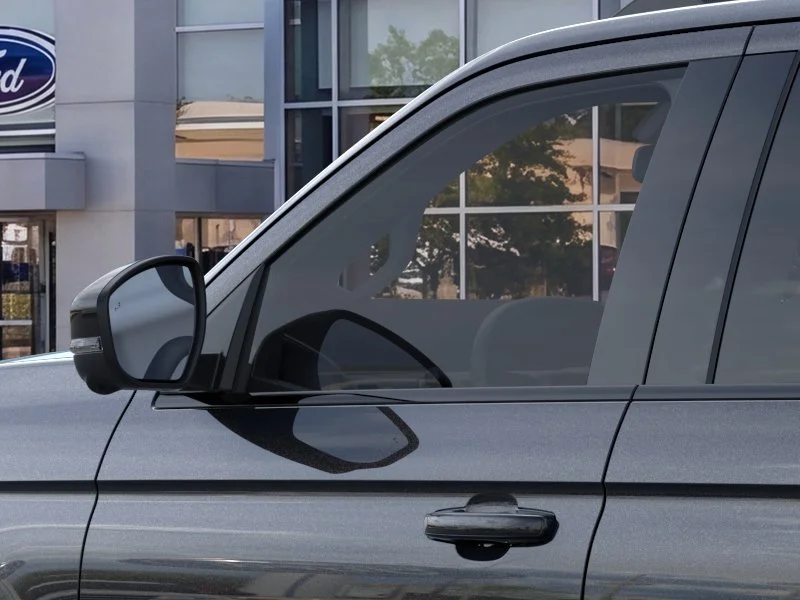 New 2026 Agate Black Metallic Ford MAX Platinum® image 20