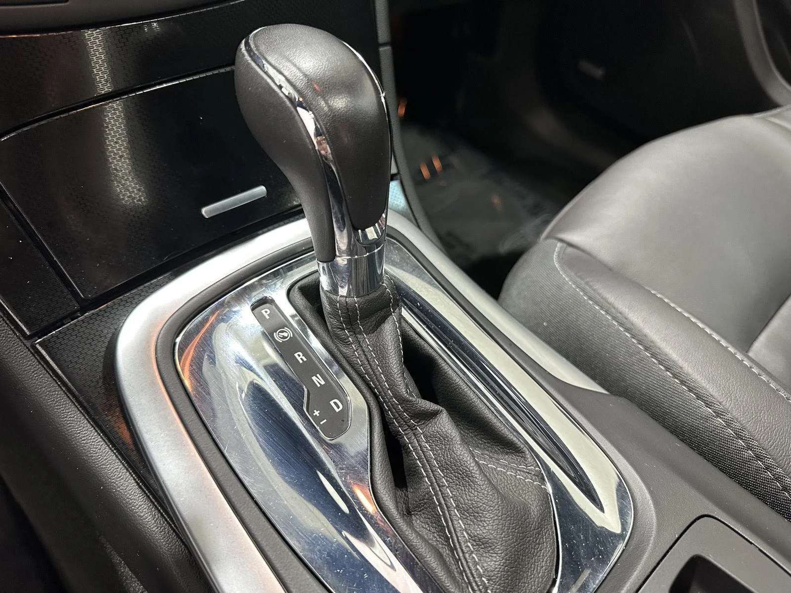 Used 2015 BLACK DIAMOND TRICOAT Buick GS image 14