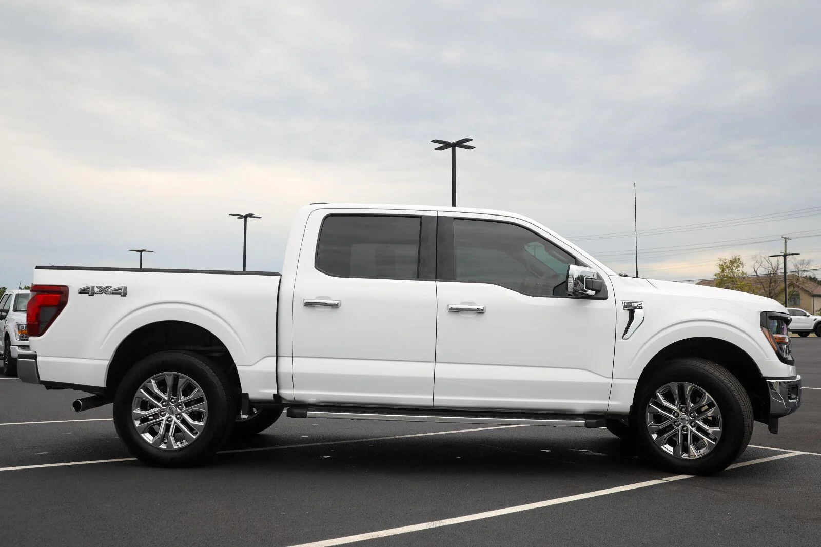 Certified Used 2024 Oxford White Ford XLT image 11