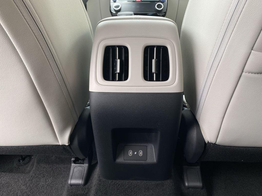 New 2026 White Pearl Hyundai SEL Premium FWD image 29