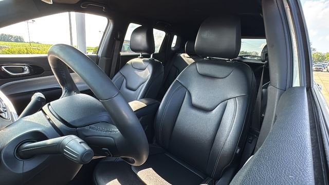 Certified Used 2025 Silver Jeep Limited image 18