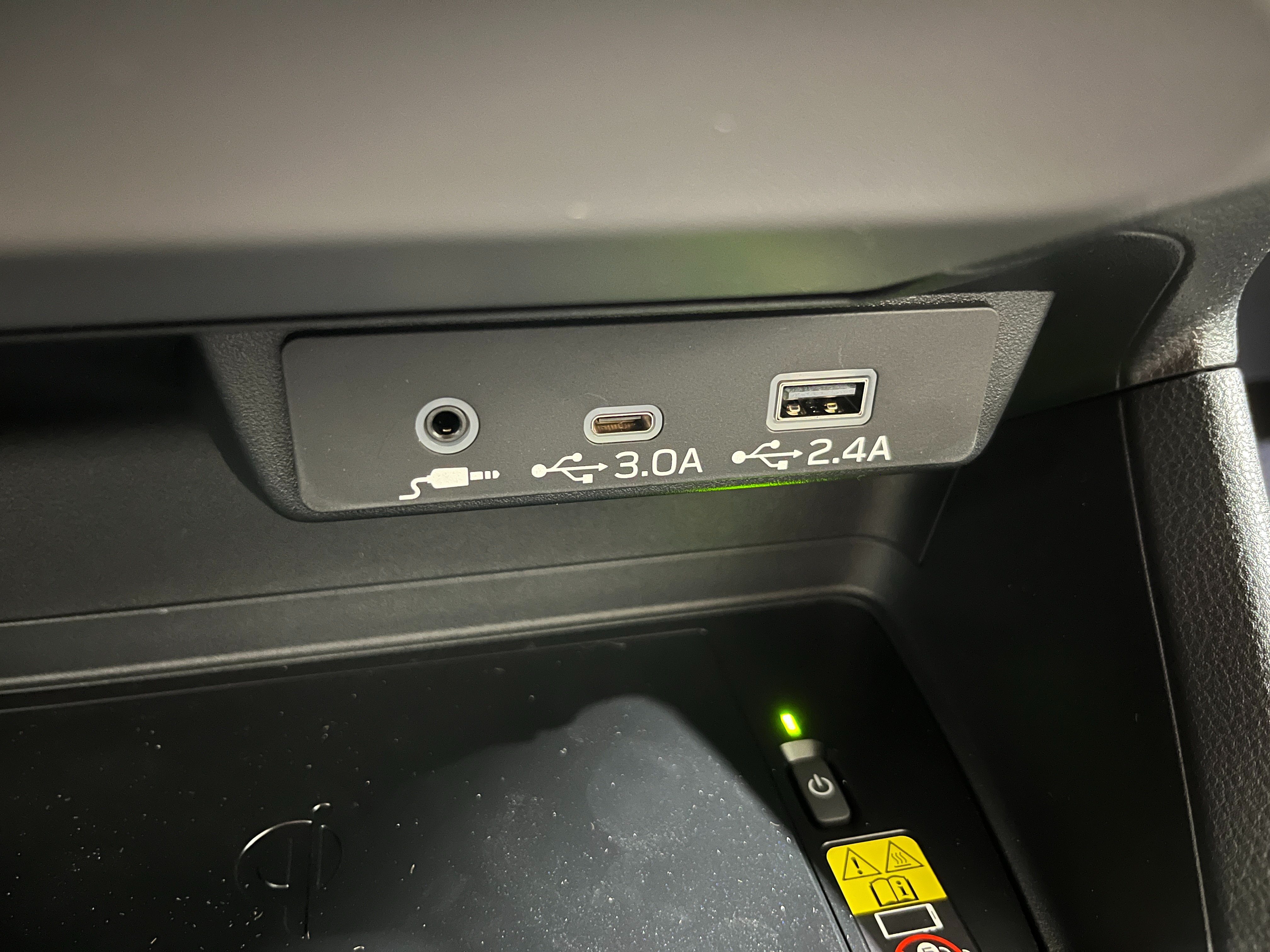 New 2026 MAGNETITE GRAY PEARL Subaru Premium image 22